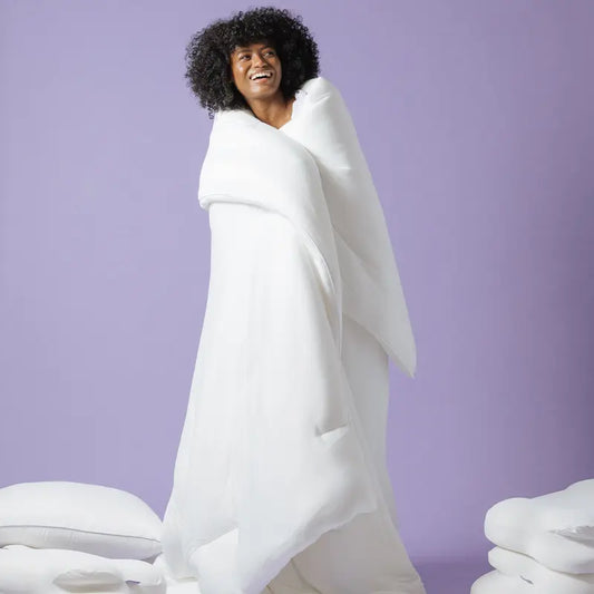 Down duvet - Double-layer filling, ultra-soft A-grade fabric, OEKO-TEX certified, machine washable.